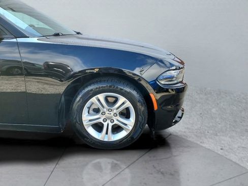 Used 2021 Dodge Charger SXT w/ Leather Interior Group image 31