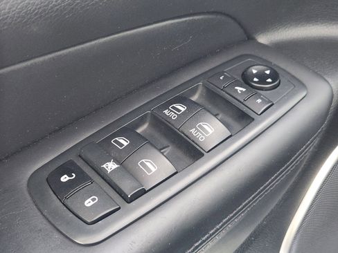 Used 2021 Jeep Grand Cherokee High Altitude image 17