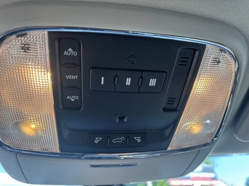 Used 2017 Dodge Durango GT w/ Premium Group AWD/4WD image 21