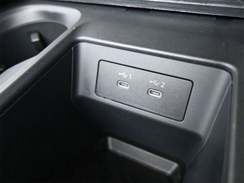 Used 2025 Nissan Armada Platinum Reserve image 19