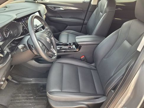 Used 2023 Buick Envision Essence FWD image 23
