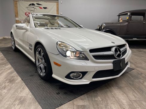 Used 2011 Mercedes-Benz SL 550 550 image 6