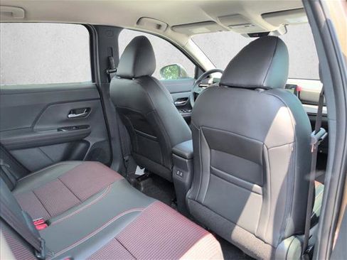 New 2025 Nissan Kicks SR w/ Illumination Package image 19