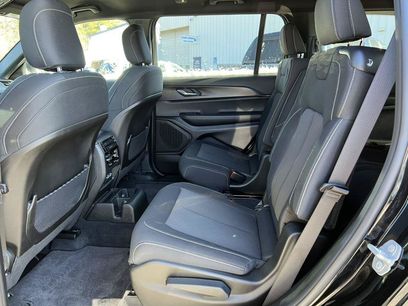 Used 2025 Jeep Grand Cherokee L Laredo w/ Luxury Tech Group I