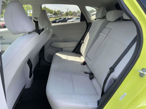 Used 2024 Hyundai Kona SEL FWD image 12