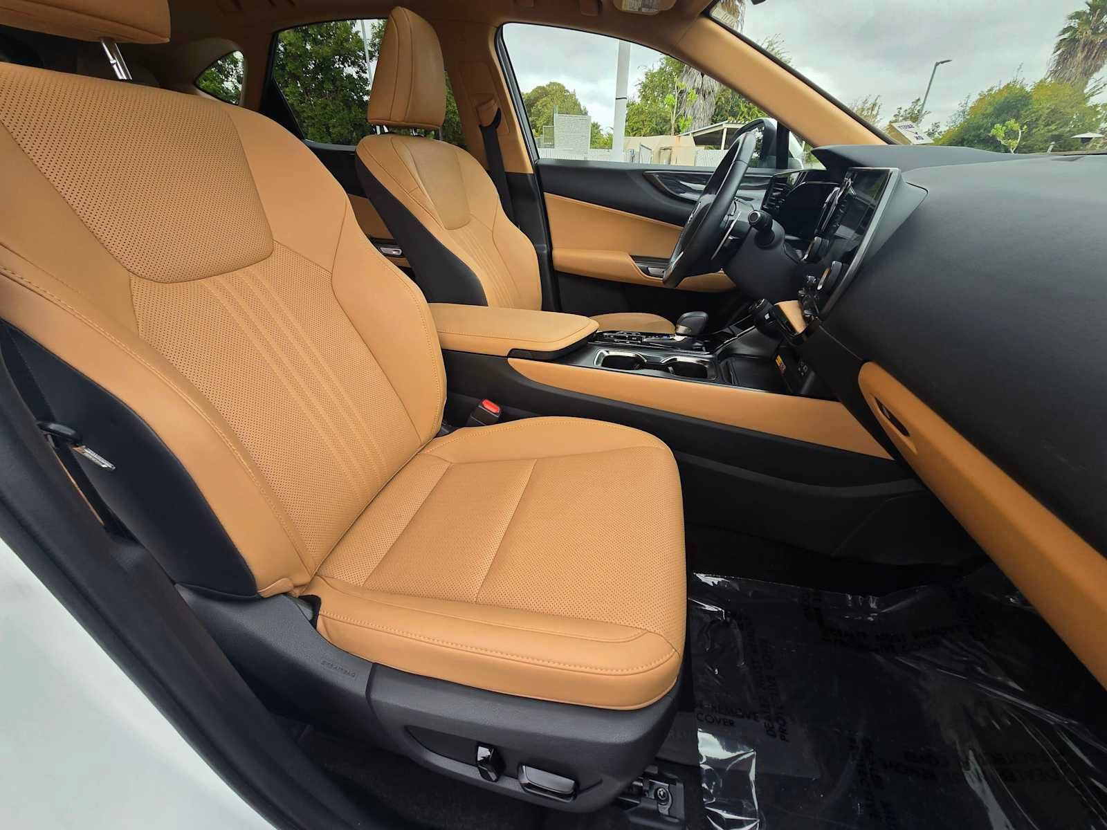 Certified 2026 Lexus NX 350h AWD w/ Accessory Package (2T) image 10