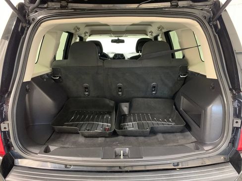 Used 2016 Jeep Patriot Sport w/ Power Value Group AWD/4WD image 21