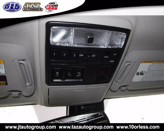 Used 2021 Toyota 4Runner Limited AWD/4WD image 23