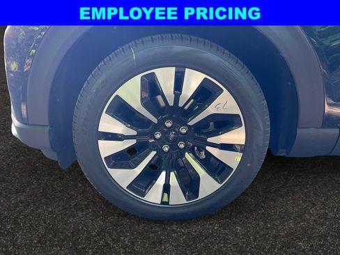 New 2026 Ford Explorer Platinum w/ LUX Leather Package AWD/4WD image 14