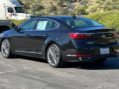 Used 2018 Kia Cadenza Limited w/ Paint Protection Package image 5