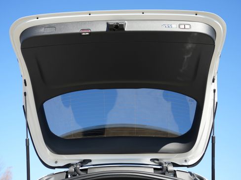 New 2026 Mercedes-Benz GLC 300 4MATIC image 19