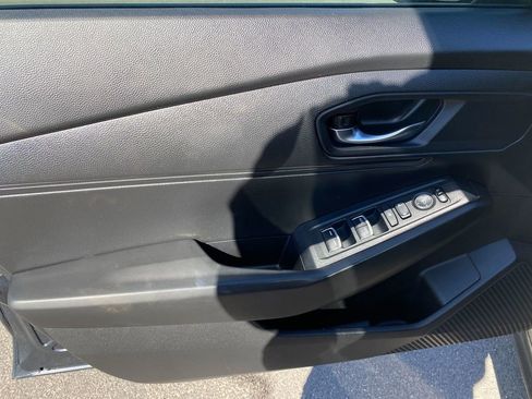 Used 2023 Honda Accord LX image 11