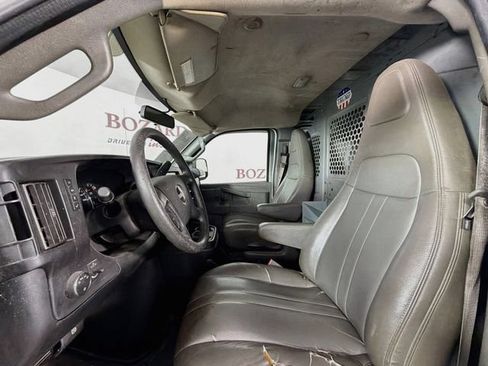 Used 2018 GMC Savana 2500 w/ Driver Convenience Package RWD image 20