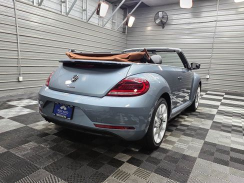 Used 2019 Volkswagen Beetle 2.0T Final Edition SEL FWD image 6