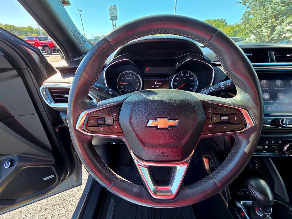 Used 2023 Chevrolet TrailBlazer ACTIV w/ Sun and Liftgate Package FWD image 17