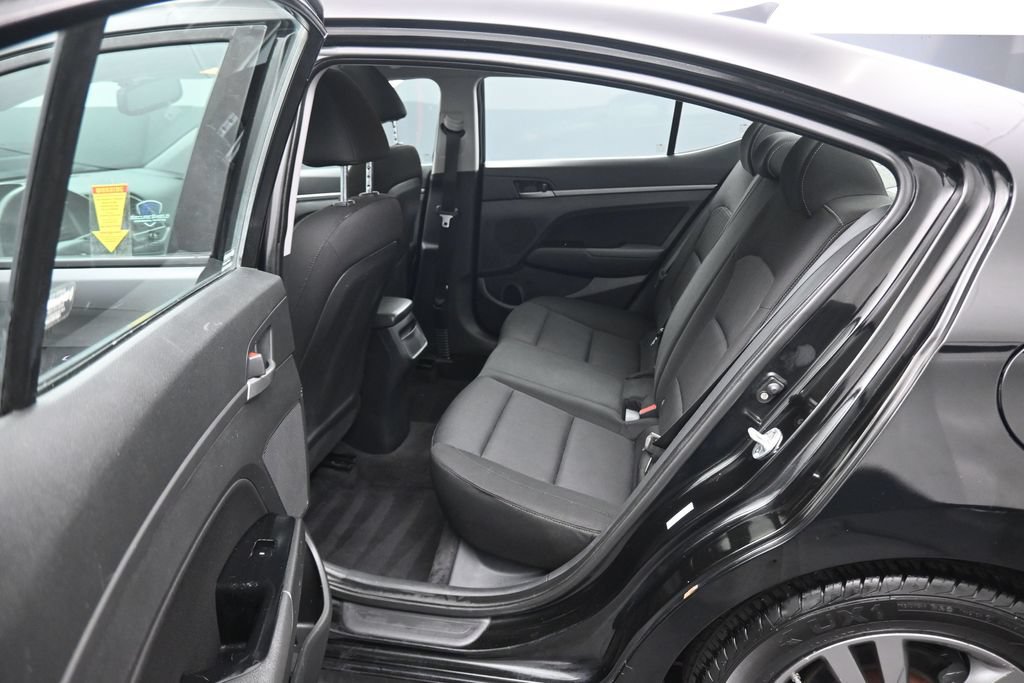 Used 2018 Hyundai Elantra Value Edition w/ Cargo Package FWD image 30