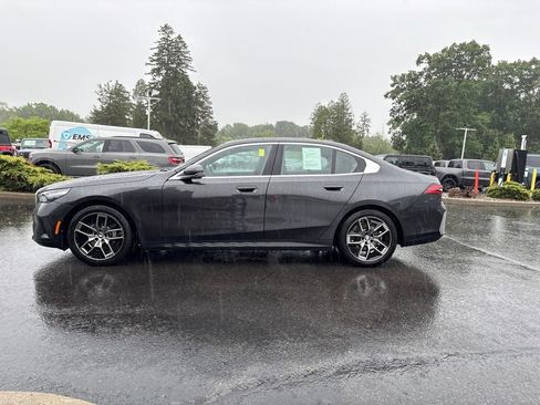 Used 2026 BMW 530i xDrive AWD/4WD image 10
