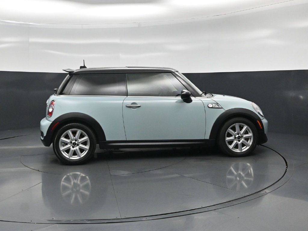 Used 2013 MINI Cooper S FWD image 23