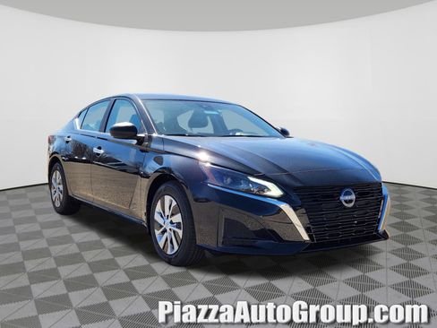 New 2025 Nissan Altima 2.5 S image 1