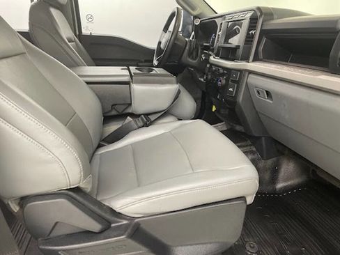 Used 2023 Ford F250 XL w/ FX4 Off-Road Package AWD/4WD image 16