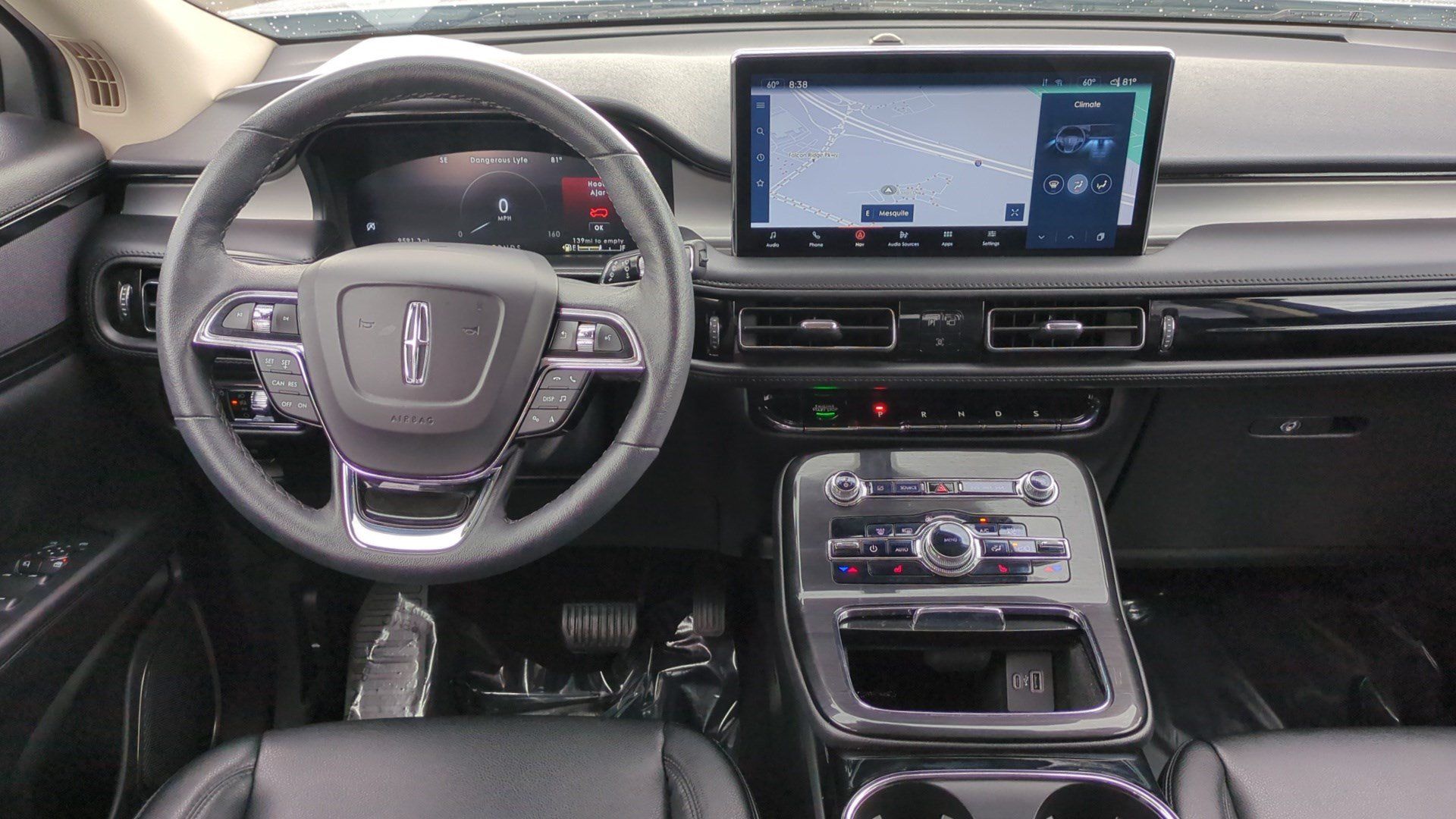 Used 2023 Lincoln Nautilus FWD w/ Premium Package image 27