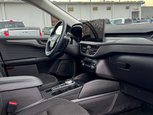 Used 2024 Ford Escape Active w/ Tech Pack #1 image 11