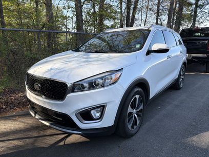 Used 2017 Kia Sorento EX w/ EX V6 Premium Package