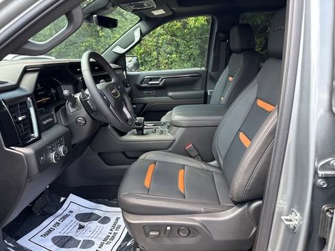 New 2026 GMC Sierra 1500 AT4 w/ AT4 Premium Package AWD/4WD image 13