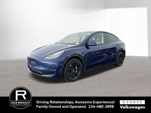 Used 2021 Tesla Model Y Long Range image 1