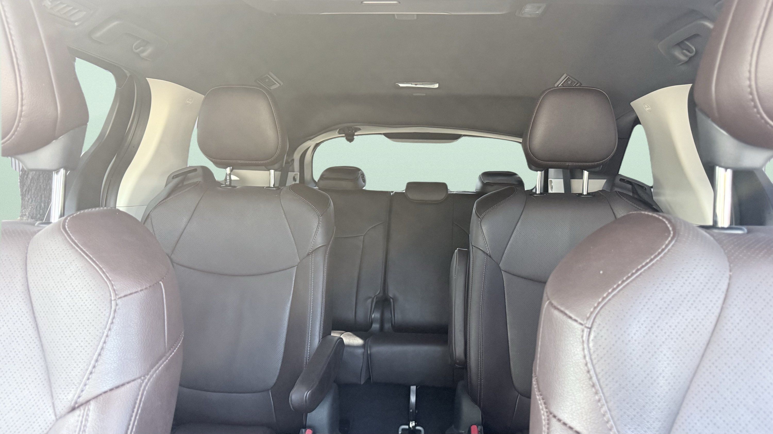 Used 2022 Toyota Sienna Platinum FWD image 47