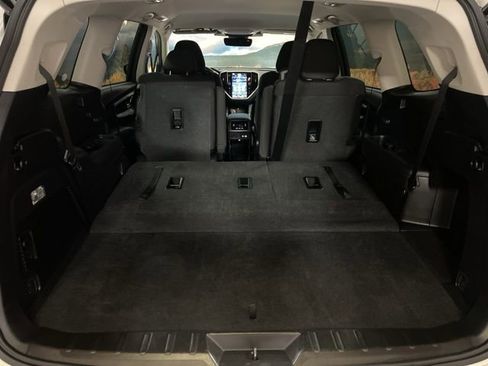 Used 2024 Subaru Ascent Premium w/ Convenience Package image 60