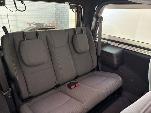 Used 2024 Jeep Wrangler Sport S image 18