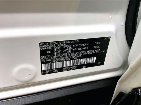 Used 2023 Toyota RAV4 SE image 36