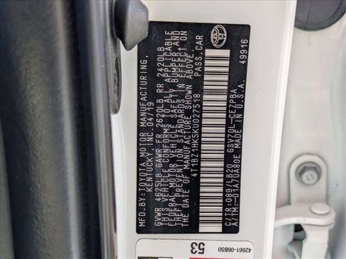 Used 2019 Toyota Camry XSE image 25