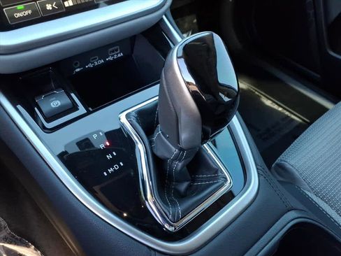 Certified 2025 Subaru Outback Premium w/ Popular Package #1A image 36