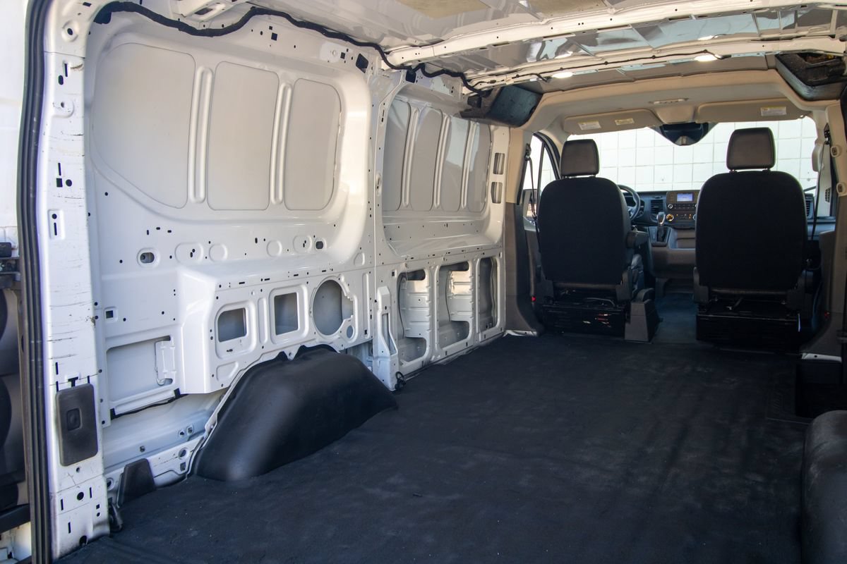 Used 2020 Ford Transit 250 Low Roof RWD image 31