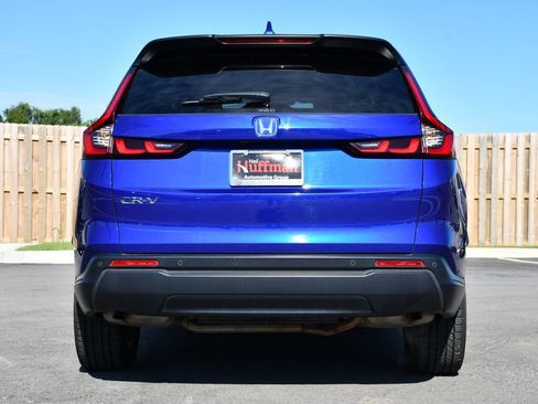 Used 2023 Honda CR-V EX-L image 6