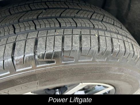 Certified 2024 Jeep Grand Cherokee Limited AWD/4WD image 12