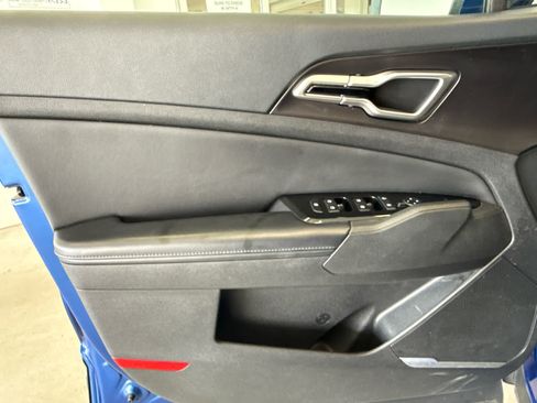 Used 2023 Kia Sportage EX FWD image 9