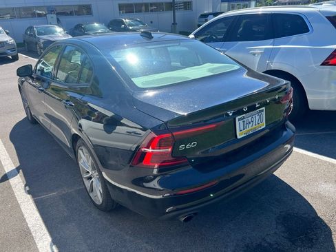 Used 2020 Volvo S60 T6 Momentum AWD/4WD image 8