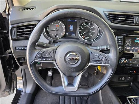 Used 2020 Nissan Rogue Sport S FWD image 12
