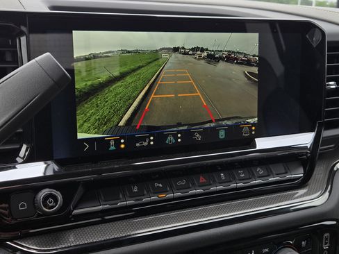 New 2026 Chevrolet Silverado 2500 ZR2 AWD/4WD image 12
