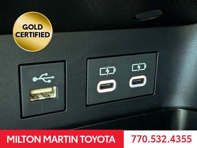 Certified 2026 Toyota Camry Hybrid FWD image 20
