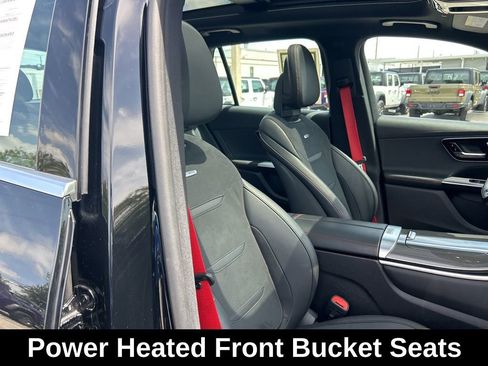 Used 2025 Mercedes-Benz GLC 43 AMG 4MATIC image 23