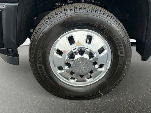 New 2026 GMC Sierra 3500 Denali Ultimate AWD/4WD image 10