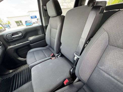 Used 2023 Chevrolet Silverado 1500 Custom AWD/4WD image 30