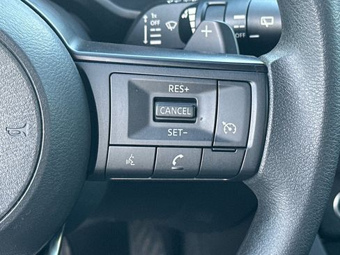 Certified 2021 Nissan Rogue S image 25