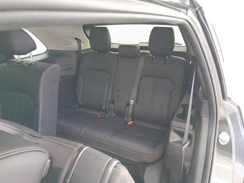 Used 2024 MAZDA CX-90 Plug-In Hybrid w/ Preferred AWD/4WD image 8