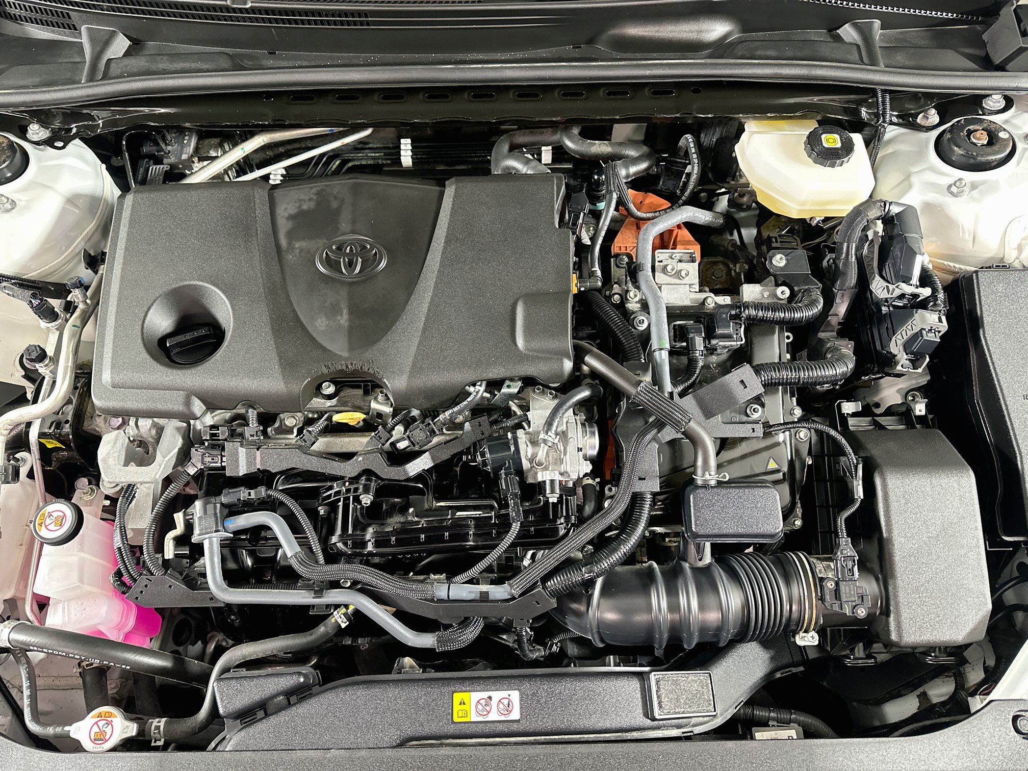 Used 2025 Toyota Camry LE FWD image 33
