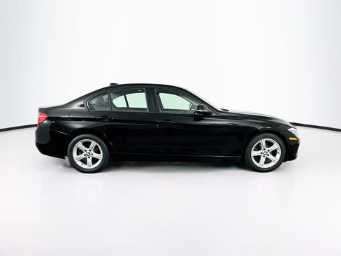 Used 2015 BMW 320i Sedan RWD image 10